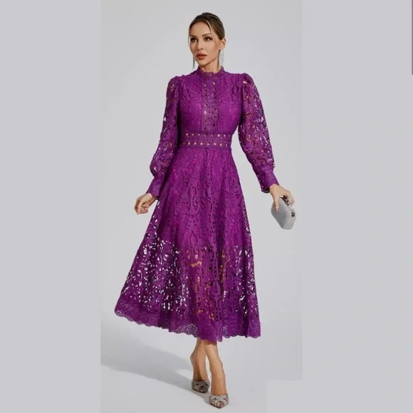 Elegant Purple Lace Long Sleeve Dress - Picture 1 of 2